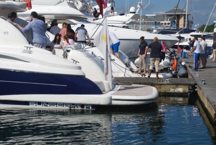 Cowes Week 2020 sunseeker yacht charter
