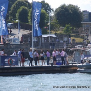 round the island race sunseeker yacht charter