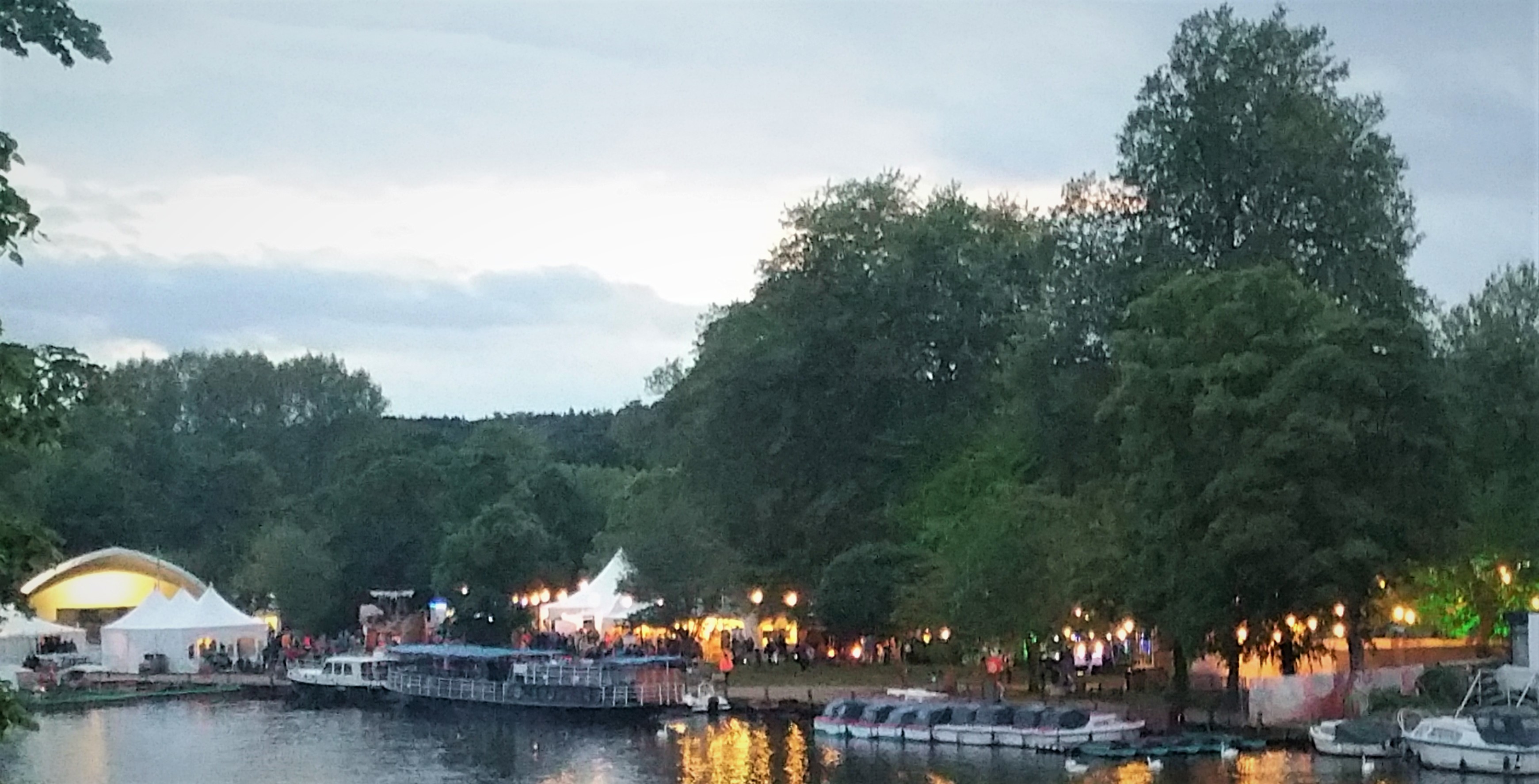 Pub in The Park Marlow Tom Kerridge Solent Marine Events